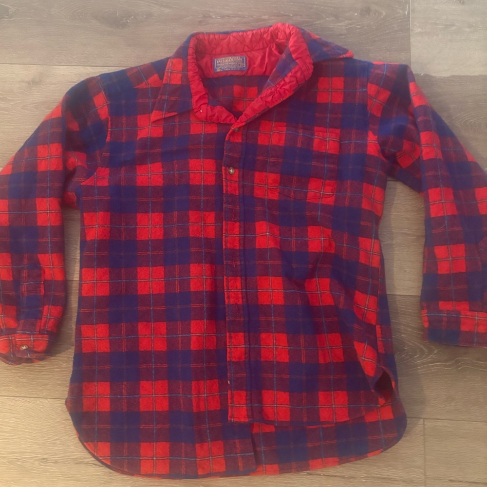 Pendleton Red Wool Garment - Picture 2 of 3